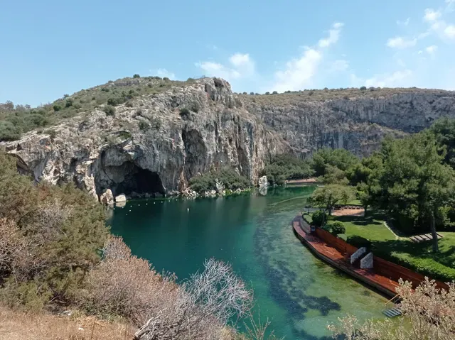 Karamanlis' Holes - Photo 2