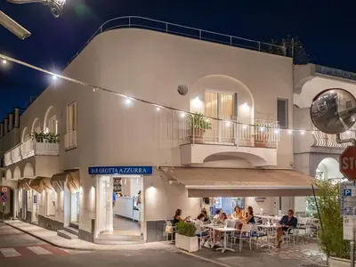 Bar Grotta Azzura - Photo 2