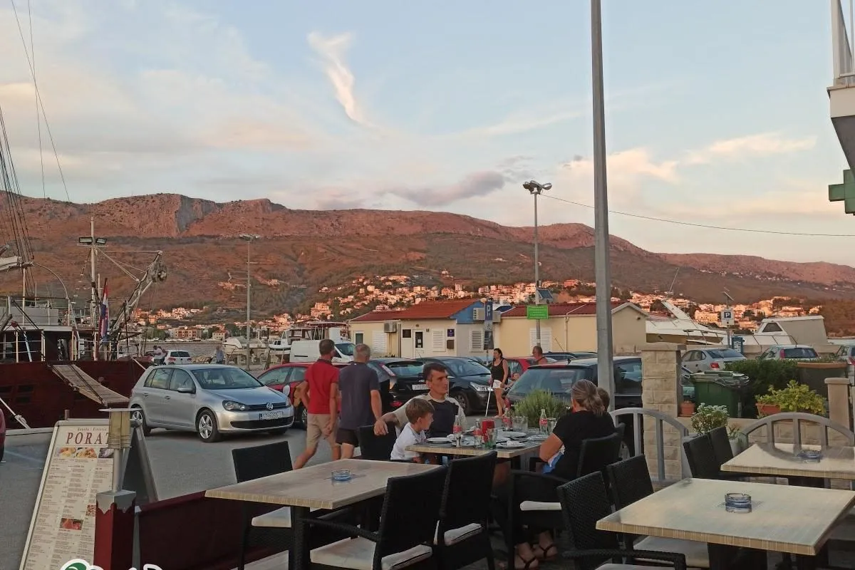 Konoba Pizzeria Porat Stobreč - Photo 3