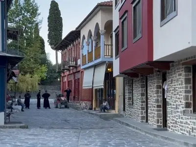 Kadianakis - Photo 2