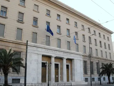Piraeus Bank - Photo 2