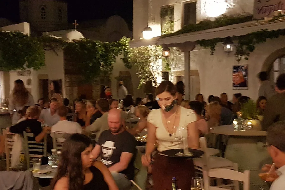 Stoa Theo's Bar - Photo 3
