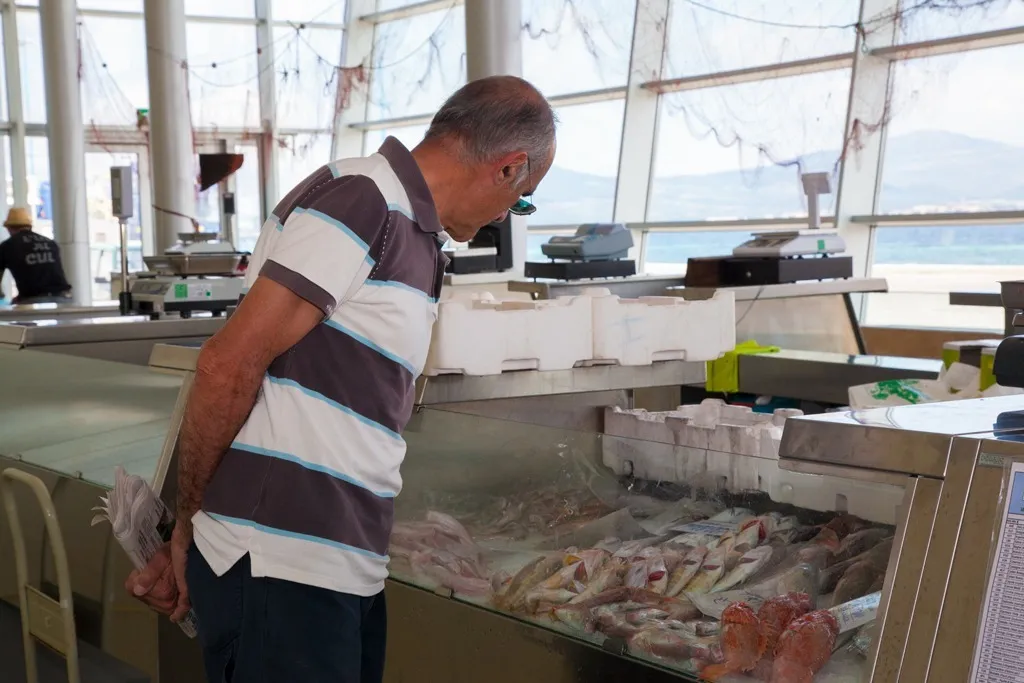 Mercato del primo pescato - Photo 1