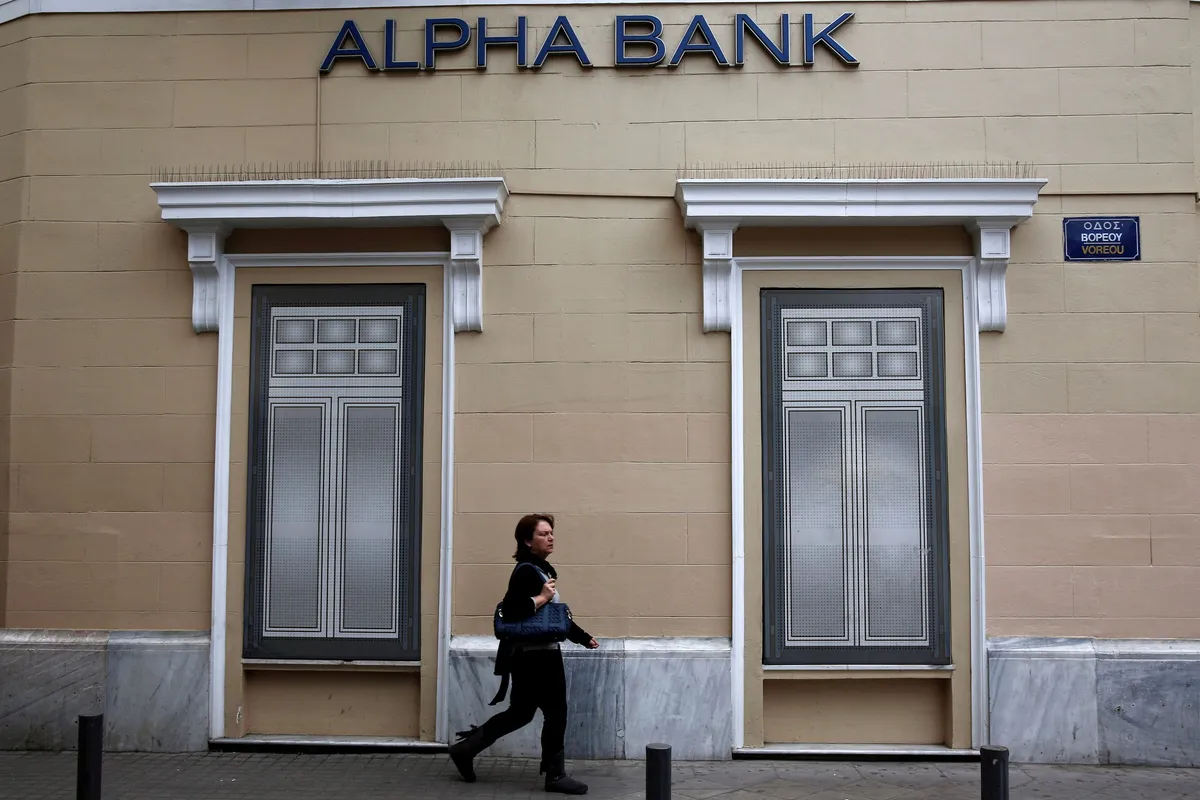 Alpha Bank - Photo 1