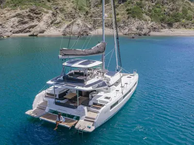 Vernicos Yachts - Photo 3