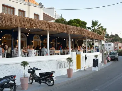 Ouzeri Restaurant Taverna - Photo 2