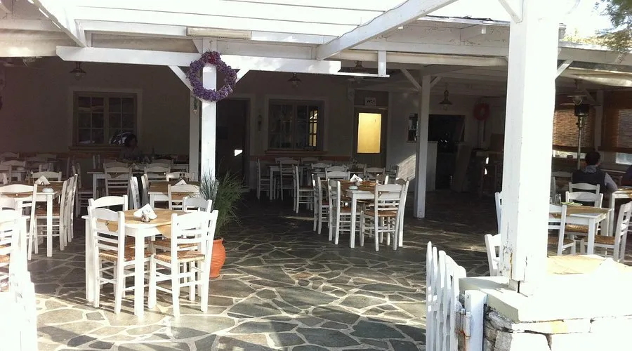 Otzias Kitchen - Photo 1