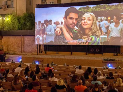 Arian Cinema - Photo 2