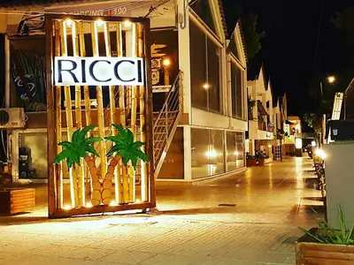 Ritsi Beach Coffee Bar - Photo 5