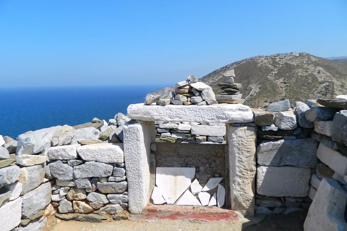 Homer's Tomb - Photo 2