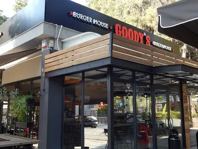 Goody's Burger House - Photo 3