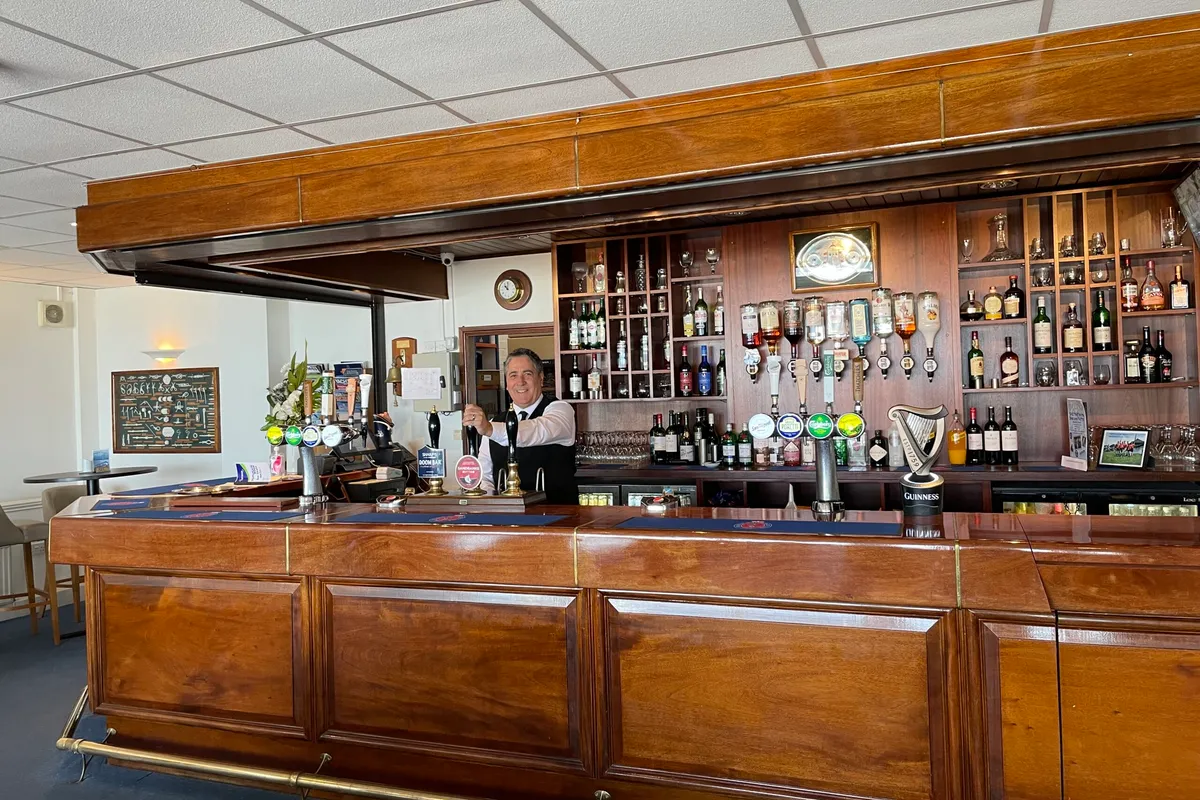 Royal Motor Yacht Club - Photo 1