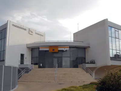 Piraeus Bank - Photo 5
