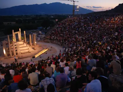 Open-air Amphitheater - Photo 3