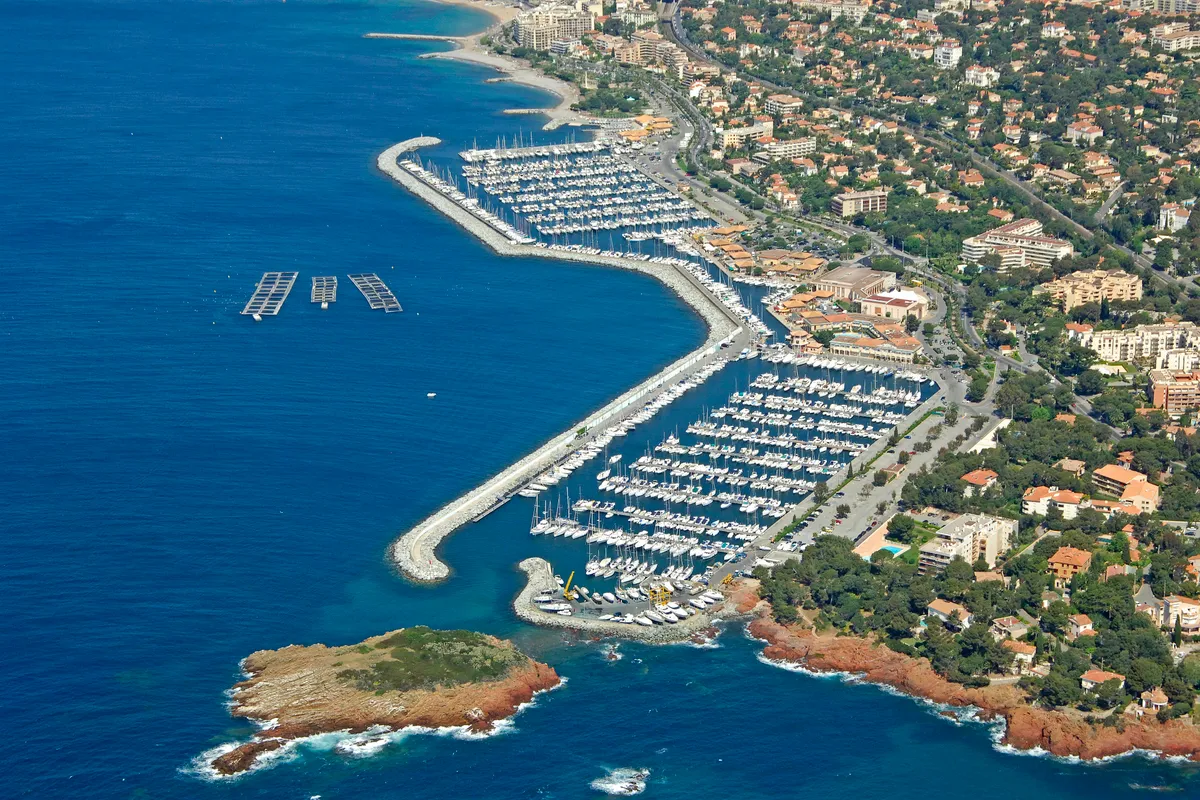 Fuel Dock - Photo 5