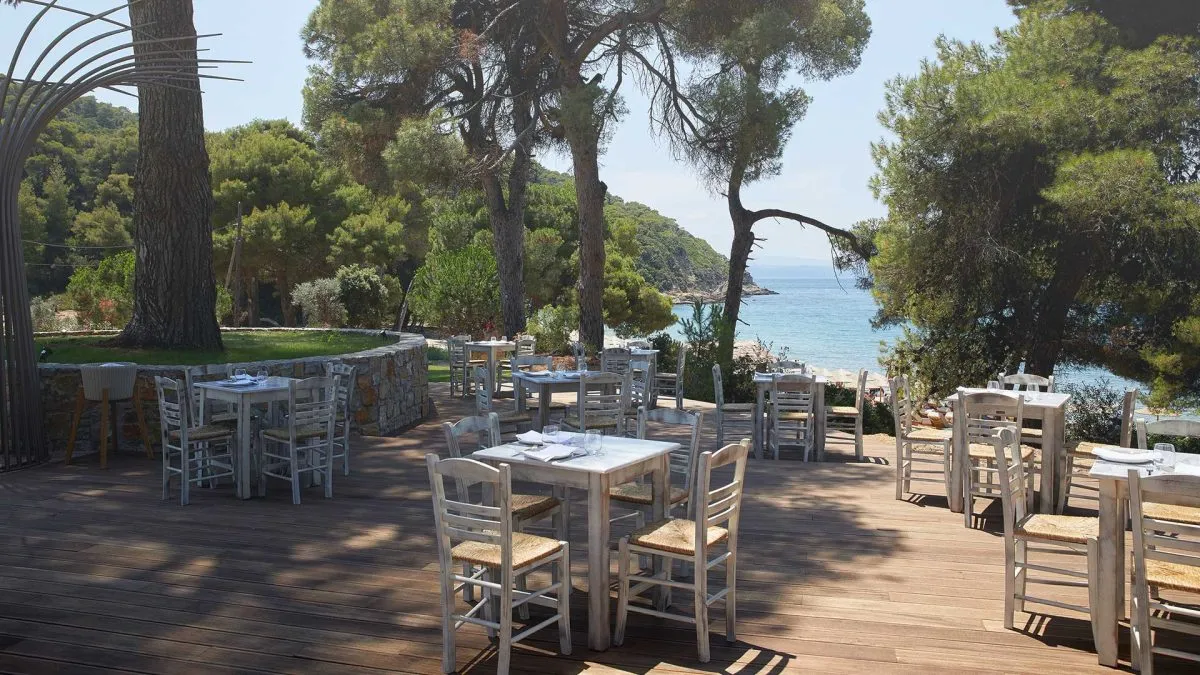 Nest Beach Bar - Photo 2