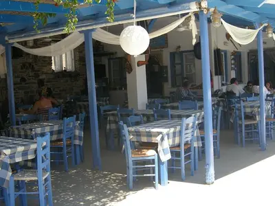 Taverna O Kantris - Photo 1