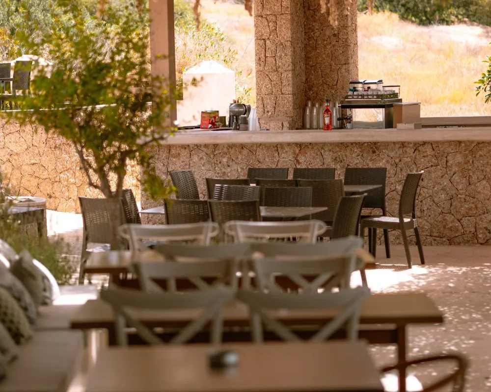 Grandma's Taverna - Photo 3