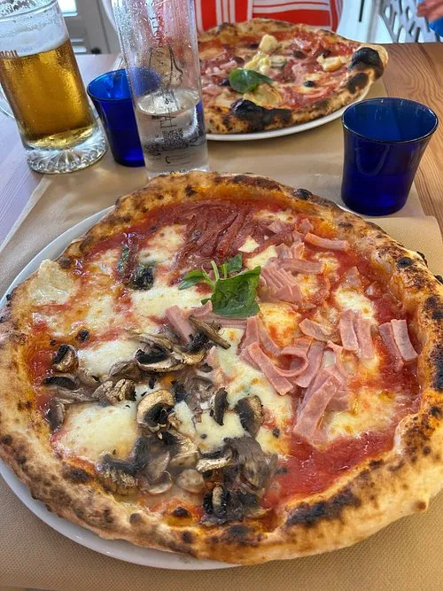 Pizzeria Vera Napoli - Photo 2