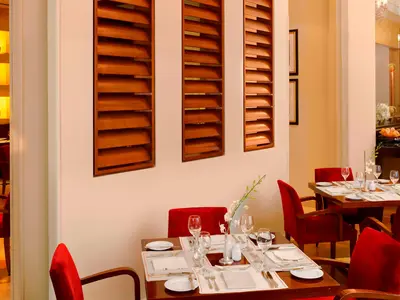 Café de Paris - Photo 3