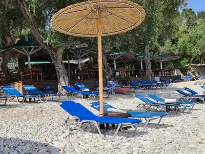 Monodendri Beach Bar - Photo 3