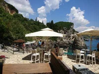 Beach Bar - Photo 1