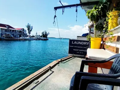 Shrimpy's - Photo 3