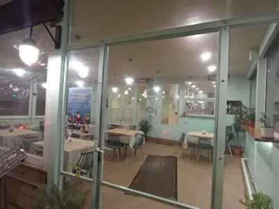 Grill House - Photo 2