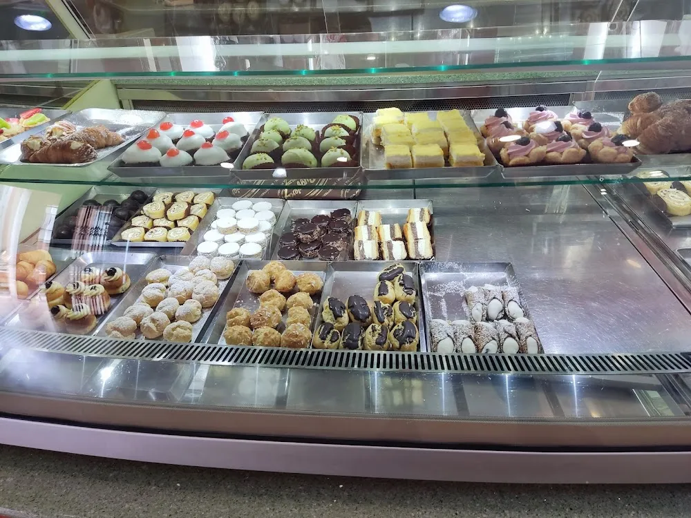 Pasticceria Ruggero - Photo 1