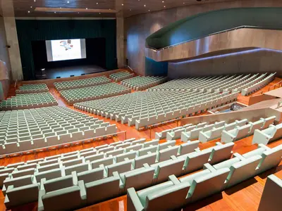 Auditorio Pazo de Congresos do Mar de Vigo - Photo 4