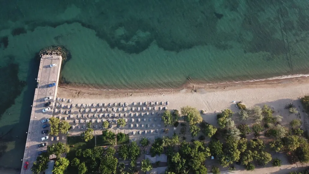 Zoe Seaside Resort - Photo 5