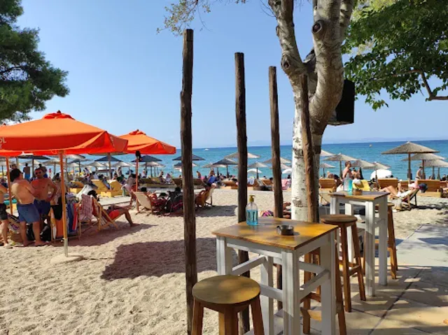 Glarokavos Beach Bar - Photo 1