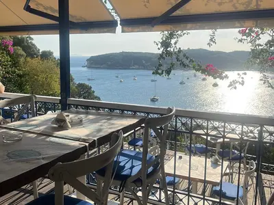 Lakis - Photo 2