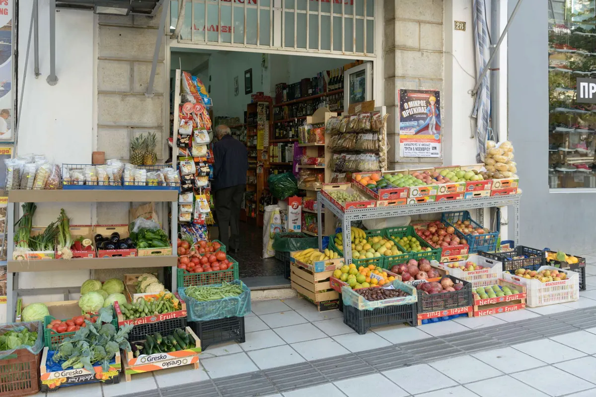 Summer Stores Mini Market - Photo 2