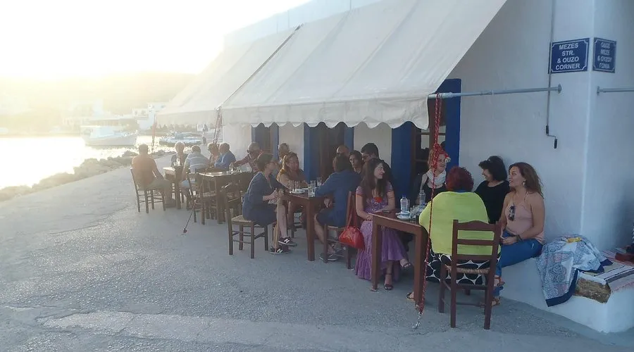 Ouzo Asprakis - Photo 1