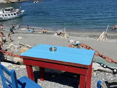 Kastro Beach Taverna - Photo 2