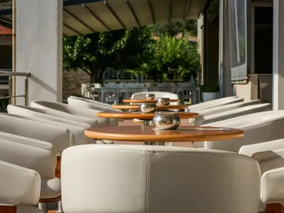 poolbar - Photo 2