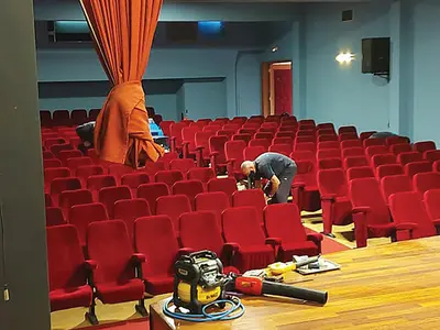 Municipal Theatre of Vari - Photo 3