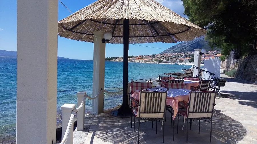 Restoran Ribarska Kucica - Photo 1