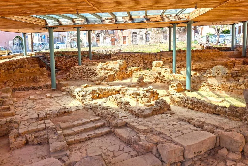 Archeological excavation - Photo 2