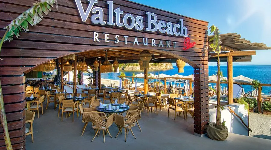 Akasti seaside bar restaurant - Photo 1