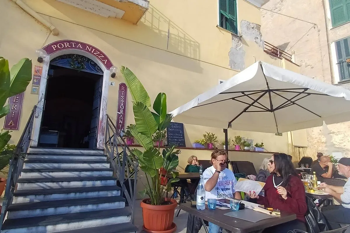 Pizzeria Porta Nizza - Photo 2