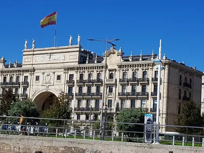 Banco Santander - Photo 2
