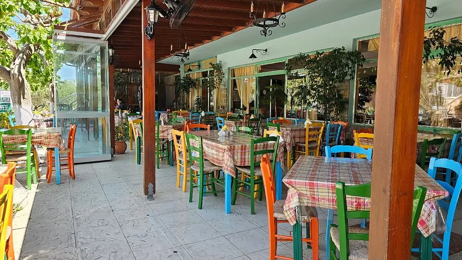 Tavern Jew - Photo 2
