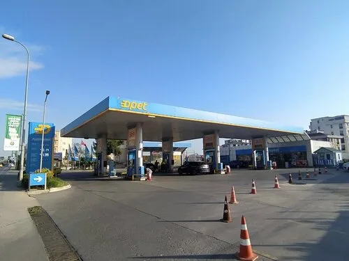 Opet - Photo 1
