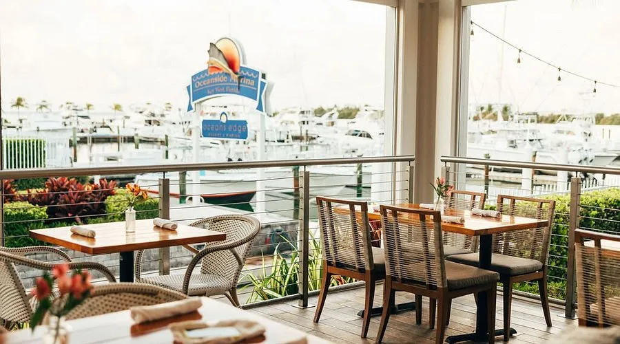 Yellowfin Bar & Kitchen - Photo 3