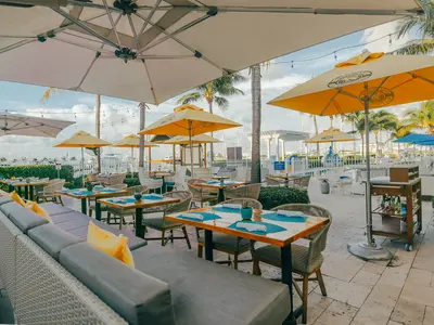 Yellowfin Bar & Kitchen - Photo 2