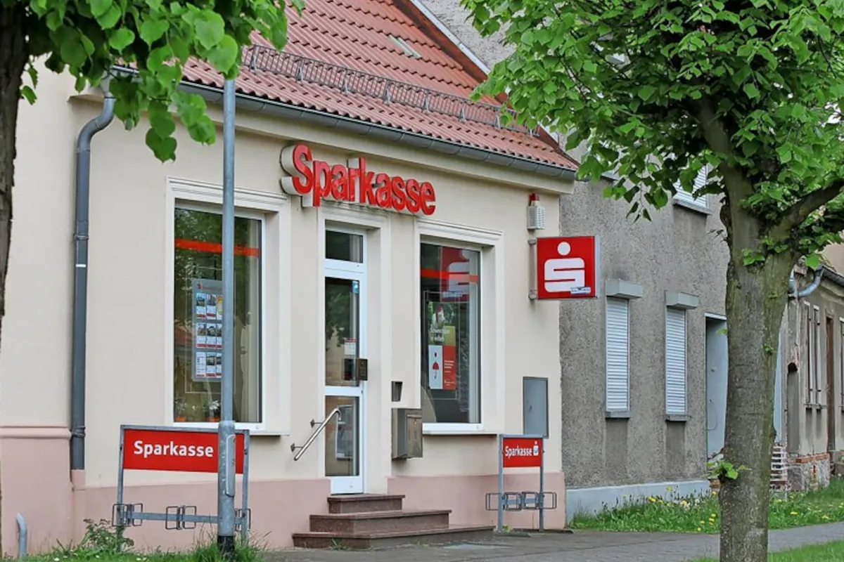 Mittelbrandenburgische Sparkasse - Photo 3