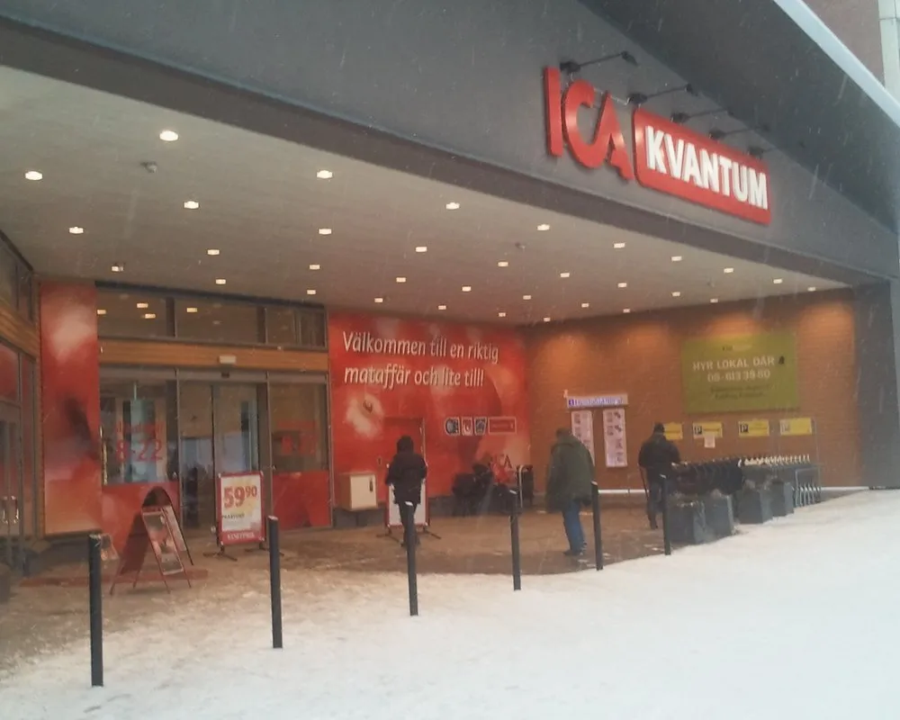 ICA Supermarket - Photo 2