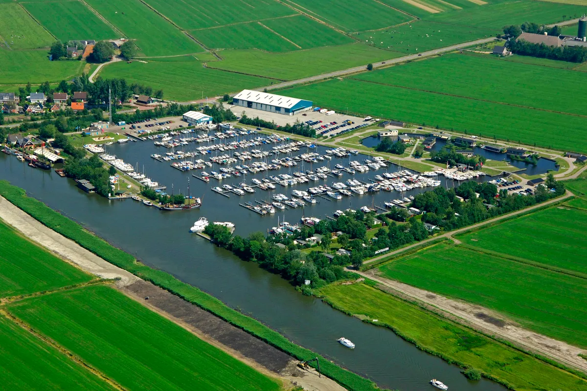 Fuel Dock - Photo 1